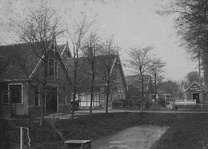 Middenweg vanaf de Rustenburgerweg links hbzw